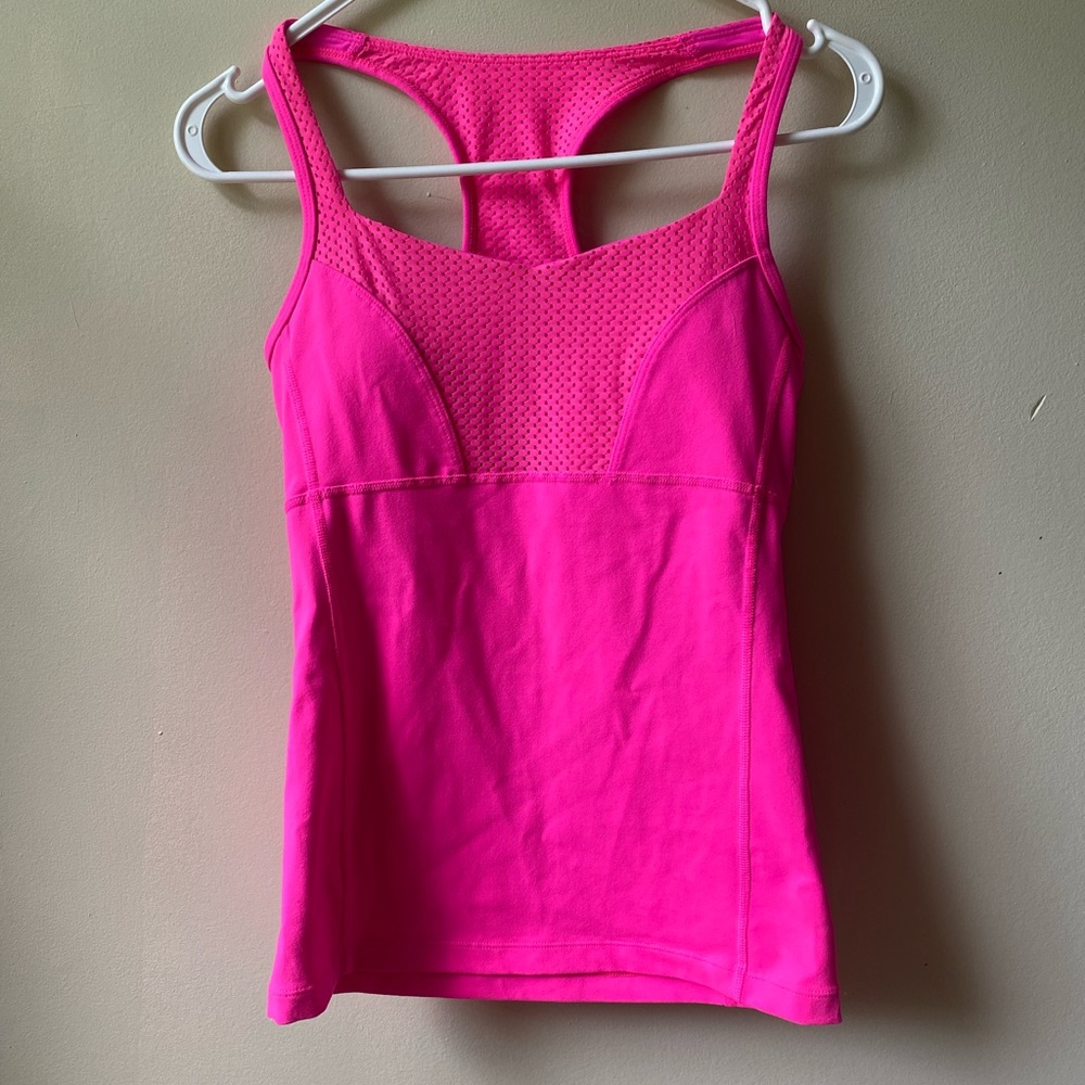 Lorna Jane women gym tops